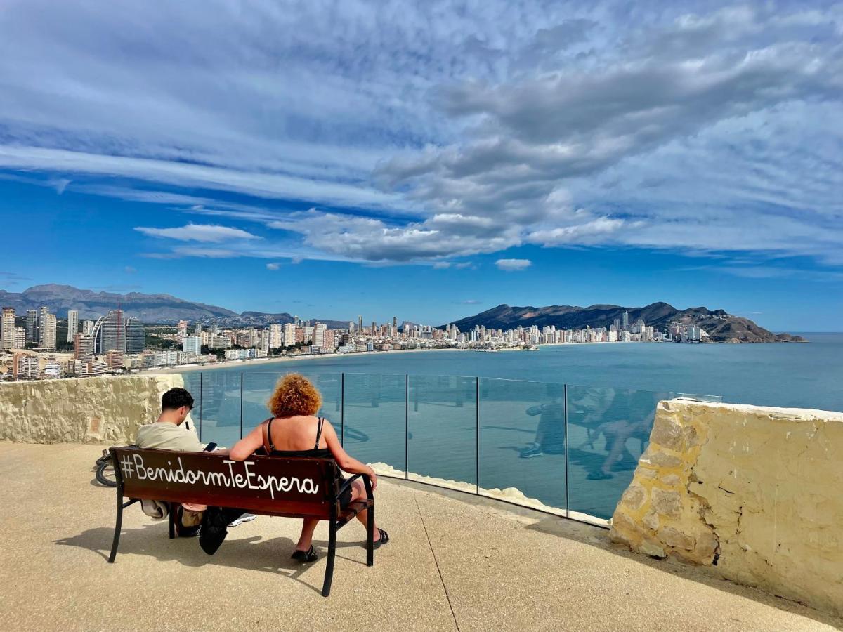 Traveler'S Beach Apartment With Sea View, Free Coffee & Parking Benidorm Buitenkant foto