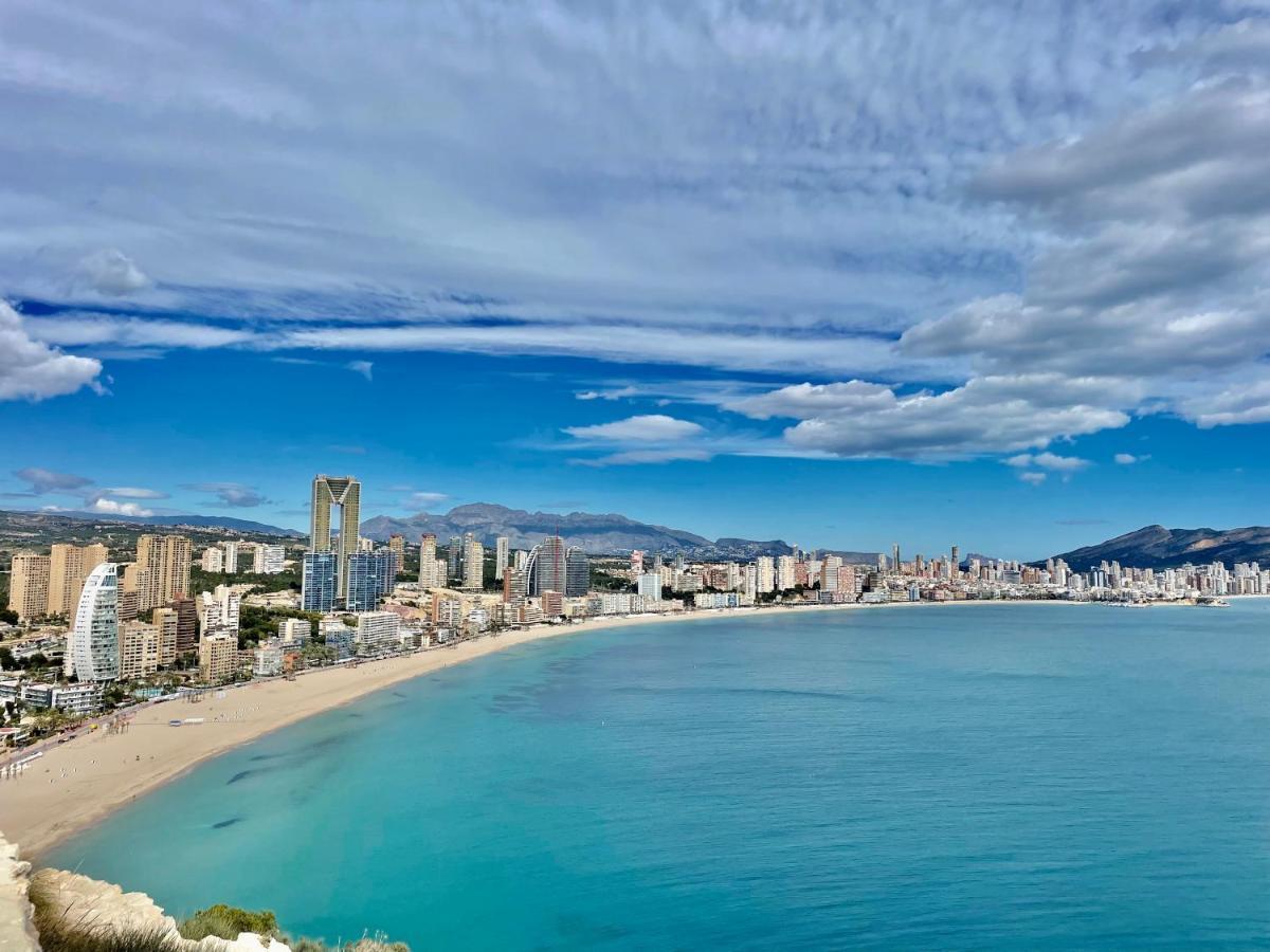 Traveler'S Beach Apartment With Sea View, Free Coffee & Parking Benidorm Buitenkant foto