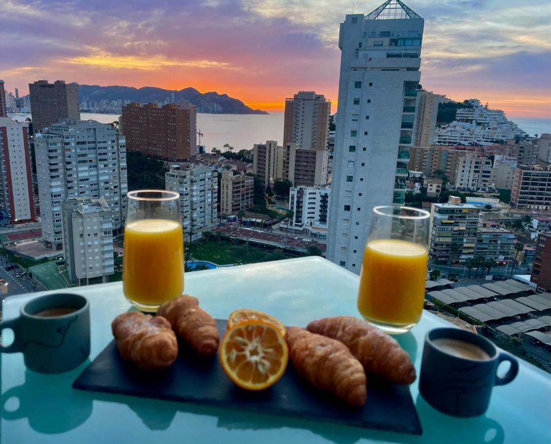 Traveler'S Beach Apartment With Sea View, Free Coffee & Parking Benidorm Buitenkant foto