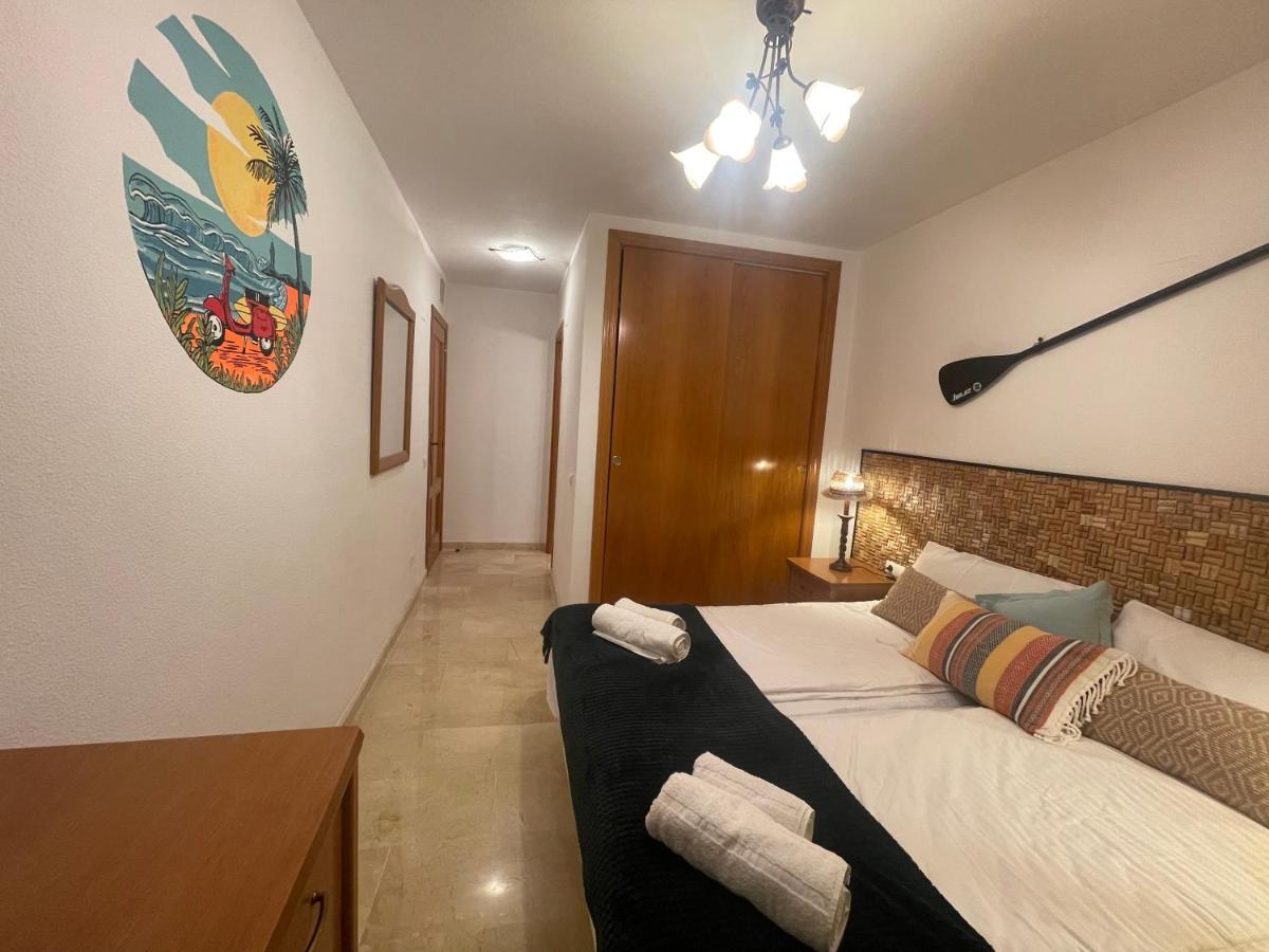 Traveler'S Beach Apartment With Sea View, Free Coffee & Parking Benidorm Buitenkant foto